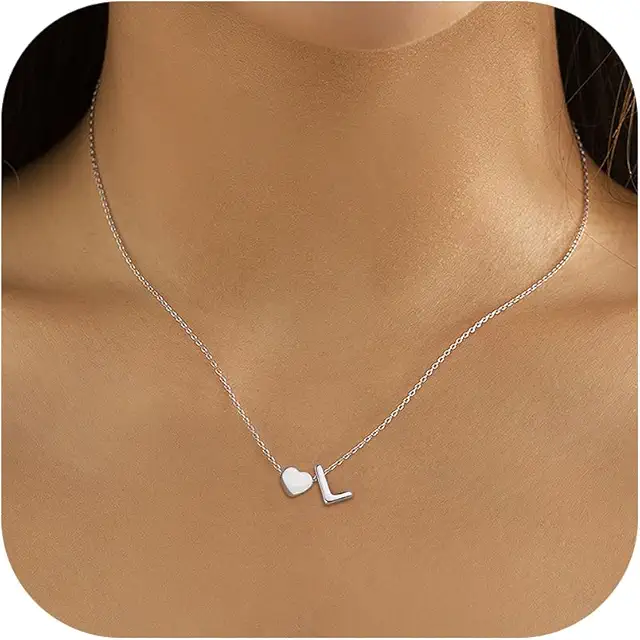 Collier Personnalisé avec Prénom en Argent Acier Inoxydable et Pendentif Coeur