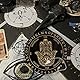 AHANDMAKER Hamsa Pendel Board, 7.8 Wünschelrutengänger Divination Metaphysical Message Board Holz Carven Board mit Kristall Pendel Halskette Weissagung für Witchcraft Wiccan Altar Decor Supplies Kit