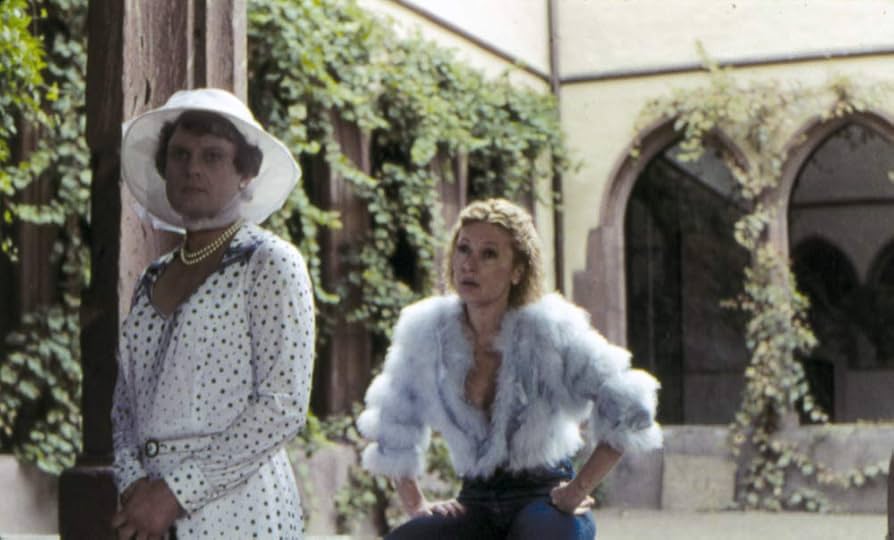 (未使用･未開封品)13回の新月のある年に ライナー・ヴェルナー・ファスビンダー監督 4Kレストア版 HDマスター DVD Amazon.co.jp: 13回の新月のある年に ライナー・ヴェルナー