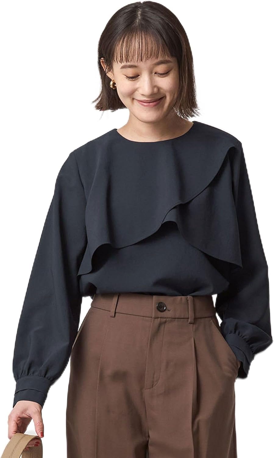 美品 ninamew ダウンベスト ハローキティ 服 レディース 温熱ダウン