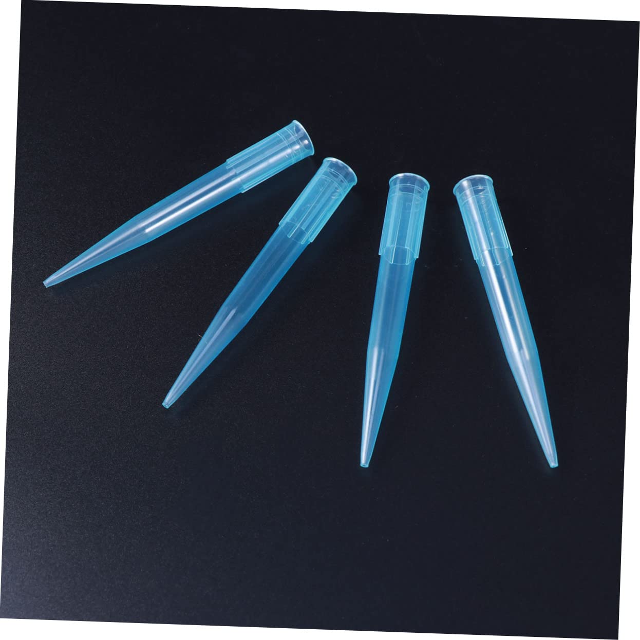 Cabilock 500pcs Reusable Plastic Pipette Tips Pipettor Nozzles Smooth Tip for Liquid Transfer