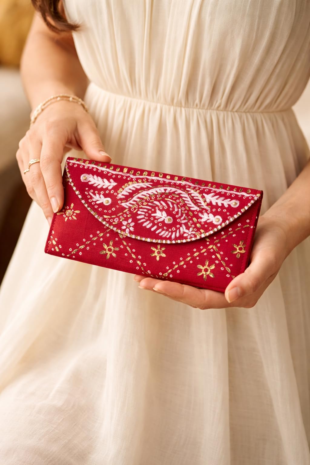 Red Silk Money Cover | Hand-Painted Paisley & Floral Cash Envelope for Weddings, Shagun & Gifting - Reusable Traditional Silk Envelope. 2
