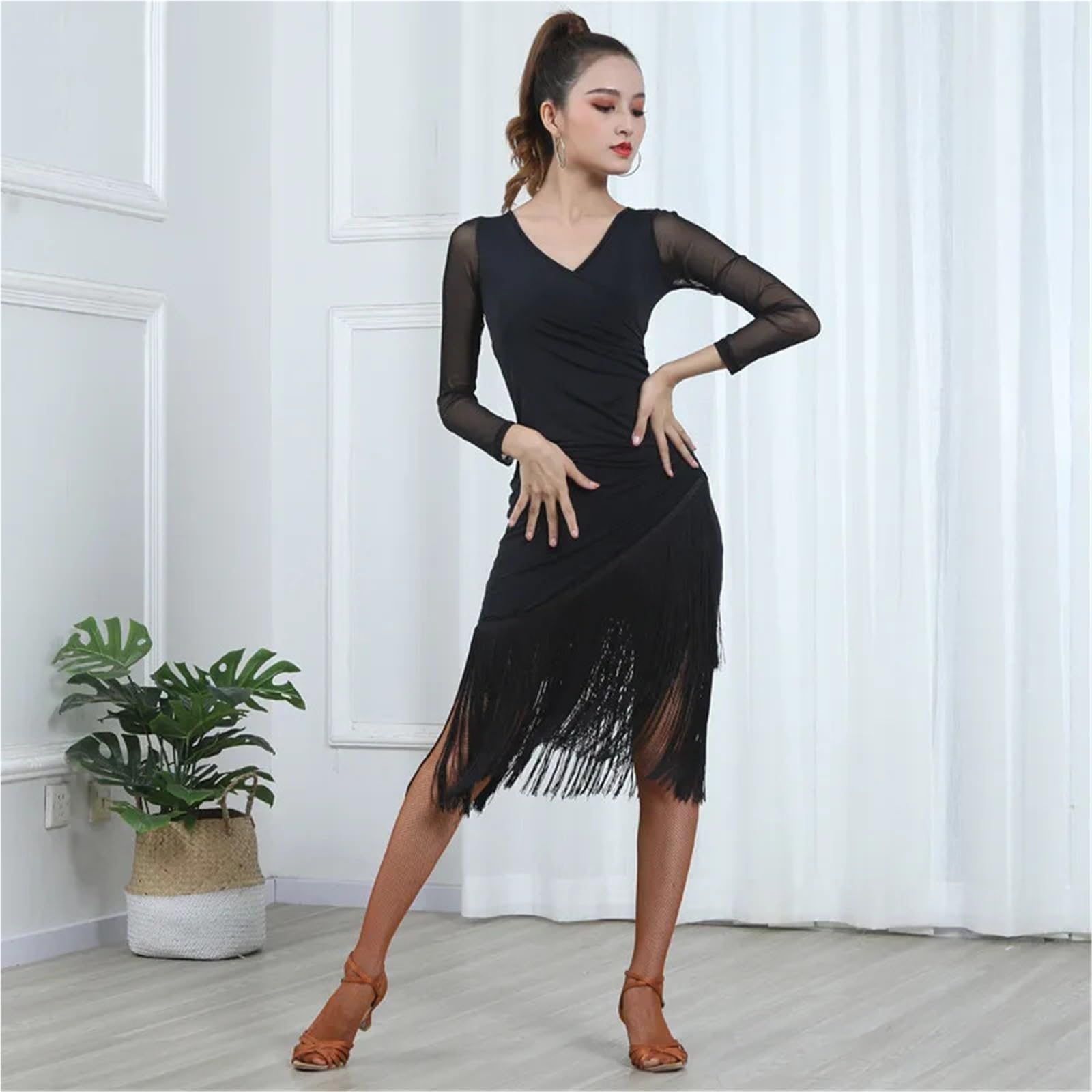 Latin-Tanzkleid mit Fransen Lateinisches Tanzkleid mit Quaste, einteilig, for Damen, Ballsaal, Tango, Cha, Rumba für Aufführung