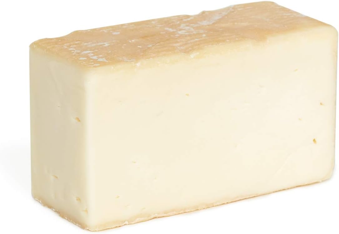 Taleggio DOP | Cow's milk cheese | Typical Italian Cheese | AOP Cheese | Hand salted | 200 gr | Delicate taste