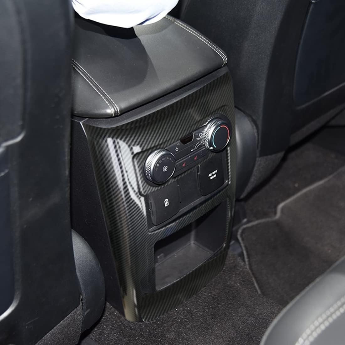 ruiheCarbon Fiber Color Armrest Anti-Kick Protection Cover Rear air Conditioning Switch Decoration Trim Fit for Ford Explorer 2020 2021 2022 2023