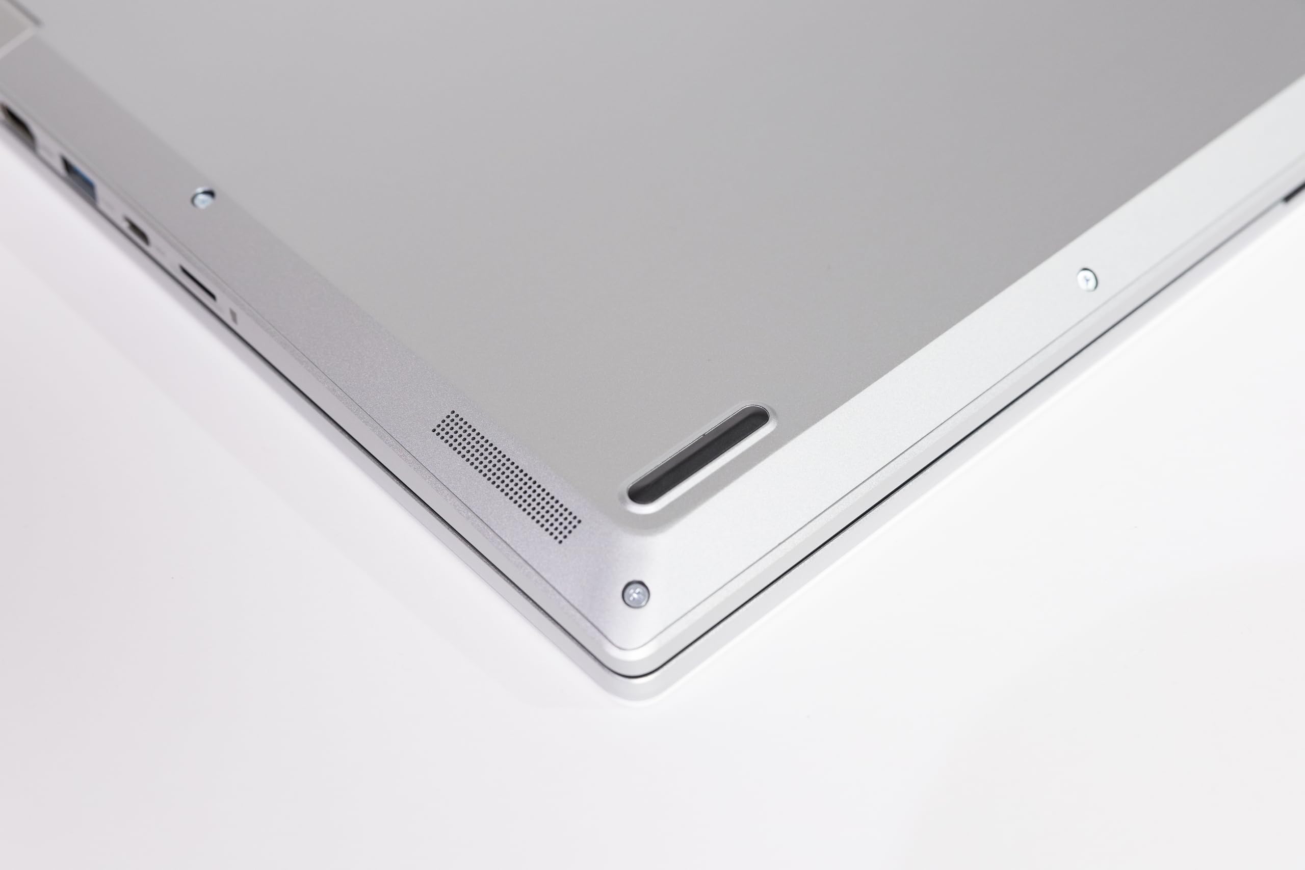 Amazon.com: VAIO 16