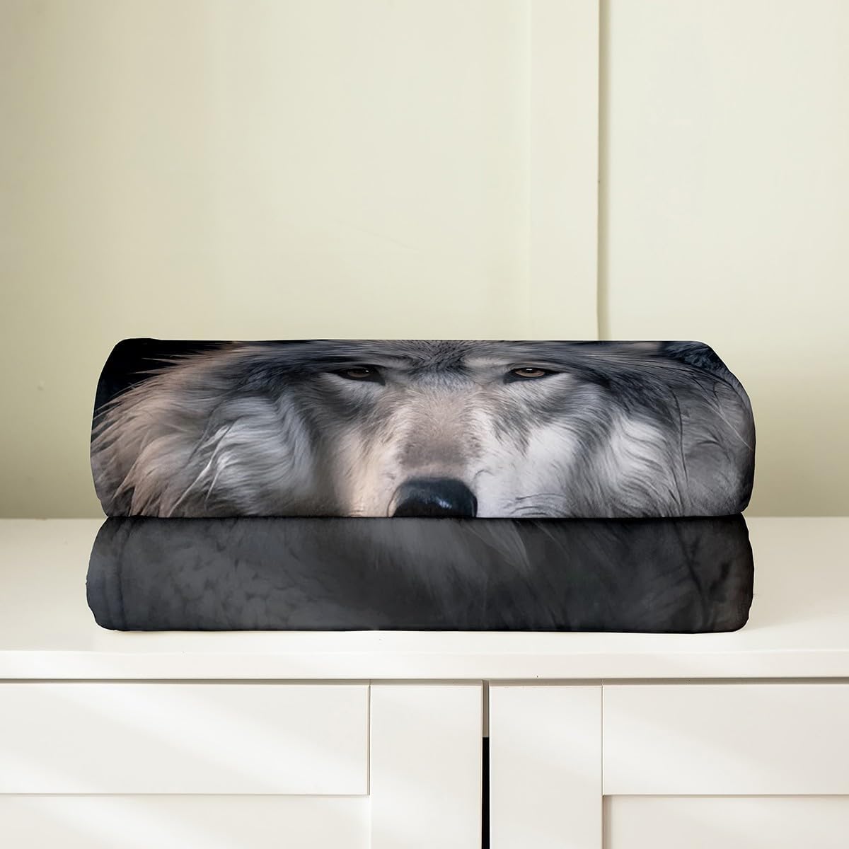 Erosebridal Wolf Queen 90x90 Blanket, Wolf Hair Throw Blanket, Wolf Fierce Animal Theme Fleece Blanket, Wolf Silhouette Sunshine Printed Fuzzy Blanket, Silver Black