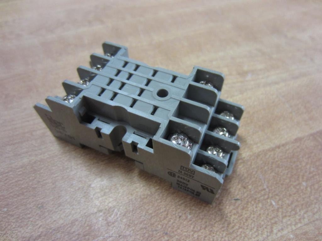 IDEC SY4S-05 RELAY SOCKET, 14PIN, 7A, 300V
