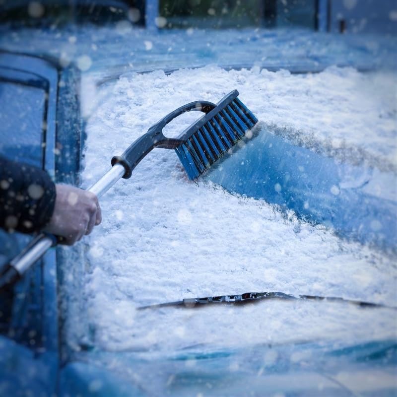 ToM PaR Auto Borstel en IJskrabber 2 in 1 | Sneeuwborstel en Skrabber | Warme Zachte Handgreep | IJskrabber Auto met Bezem | Krabber voor Dun Dun Koud Bestendig Kunststof | Lengte