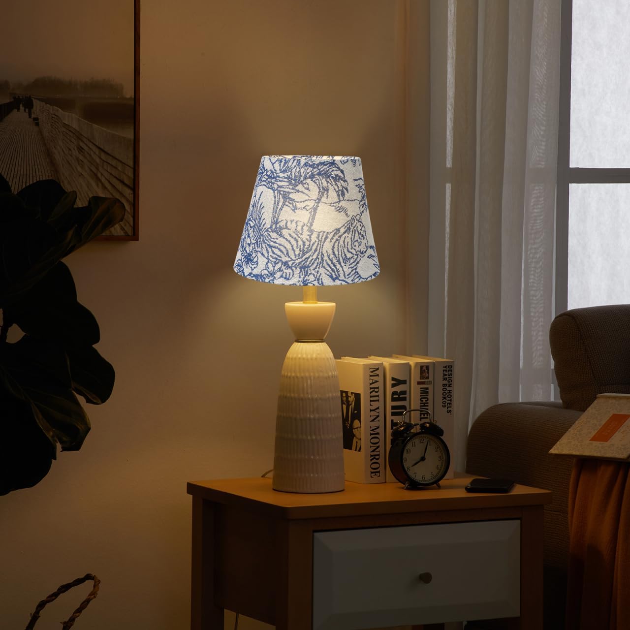 UKCOCO Drum Lamp Shade, 6.6 x 6.6 x 5 inch Mini Embroidered Fabric Lampshade Rain Forest Printed Small Lamp Shade Tablelamps Conical for E27/E14 (Random Rain Forest Animals or Plants Patterns)