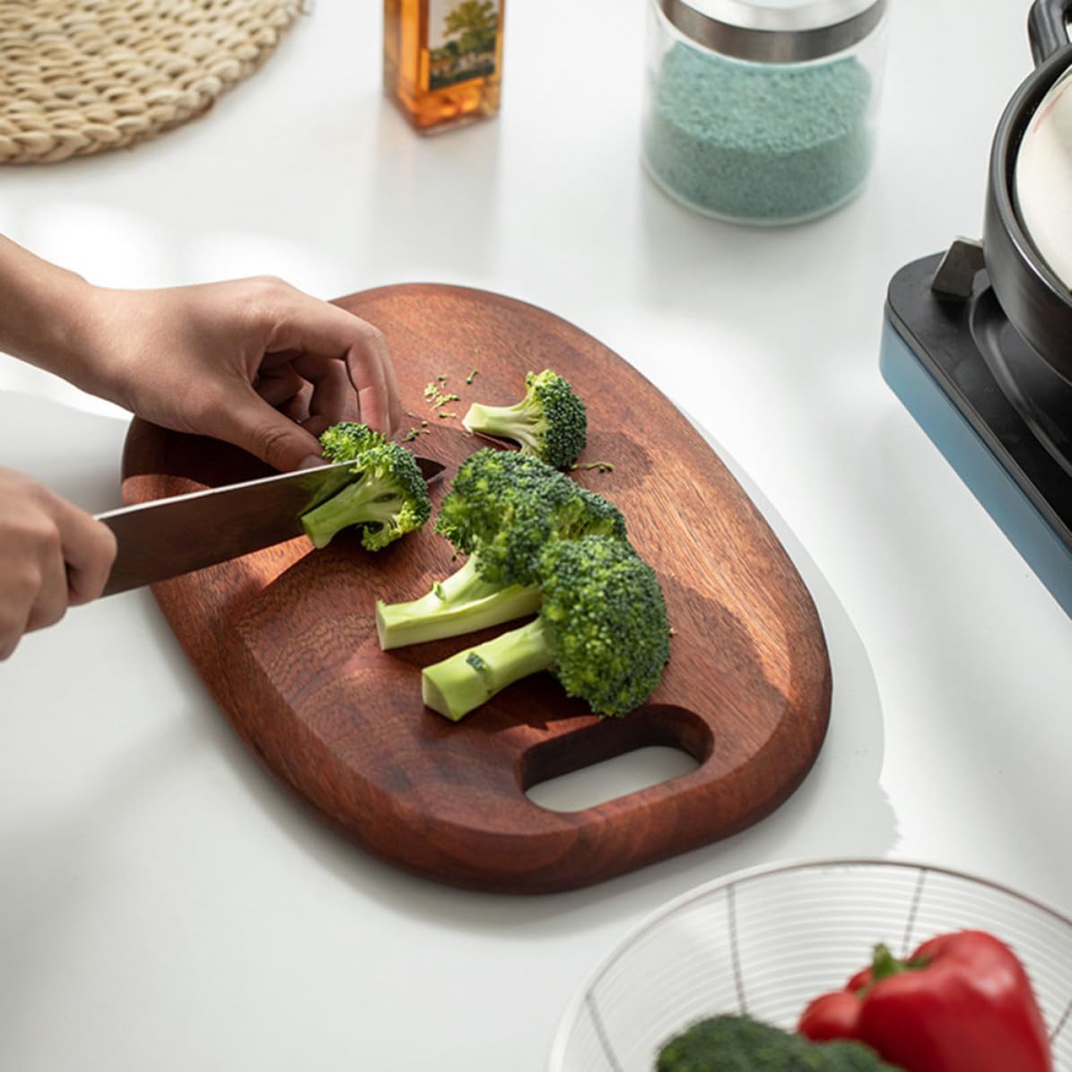 FOMIYES Tabla de Cortar Bloque de Corte para Cocina de Madera Marrón, Reversible, Gruesa, Orificio Superior, para Frutas, Bodas y Despedidas de Soltera