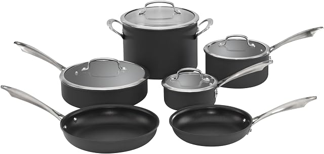 Ensemble de 10 pièces de casseroles et poêles antiadhésives Cuisinart, poignées Cool Grip, noir (DSA-10PIC)