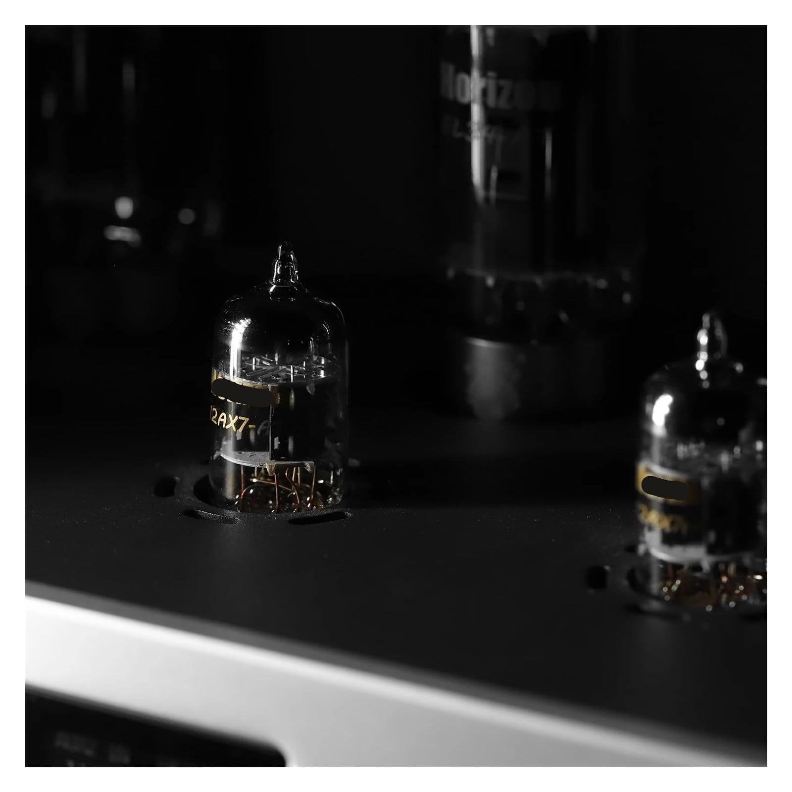 Il tubo 12AX7-AT/ECC83 sostituisce il kit amplificatore for cuffie 12AX7 12AU7 12AT7 preamplificatore tubo fai da te(1 pcs)