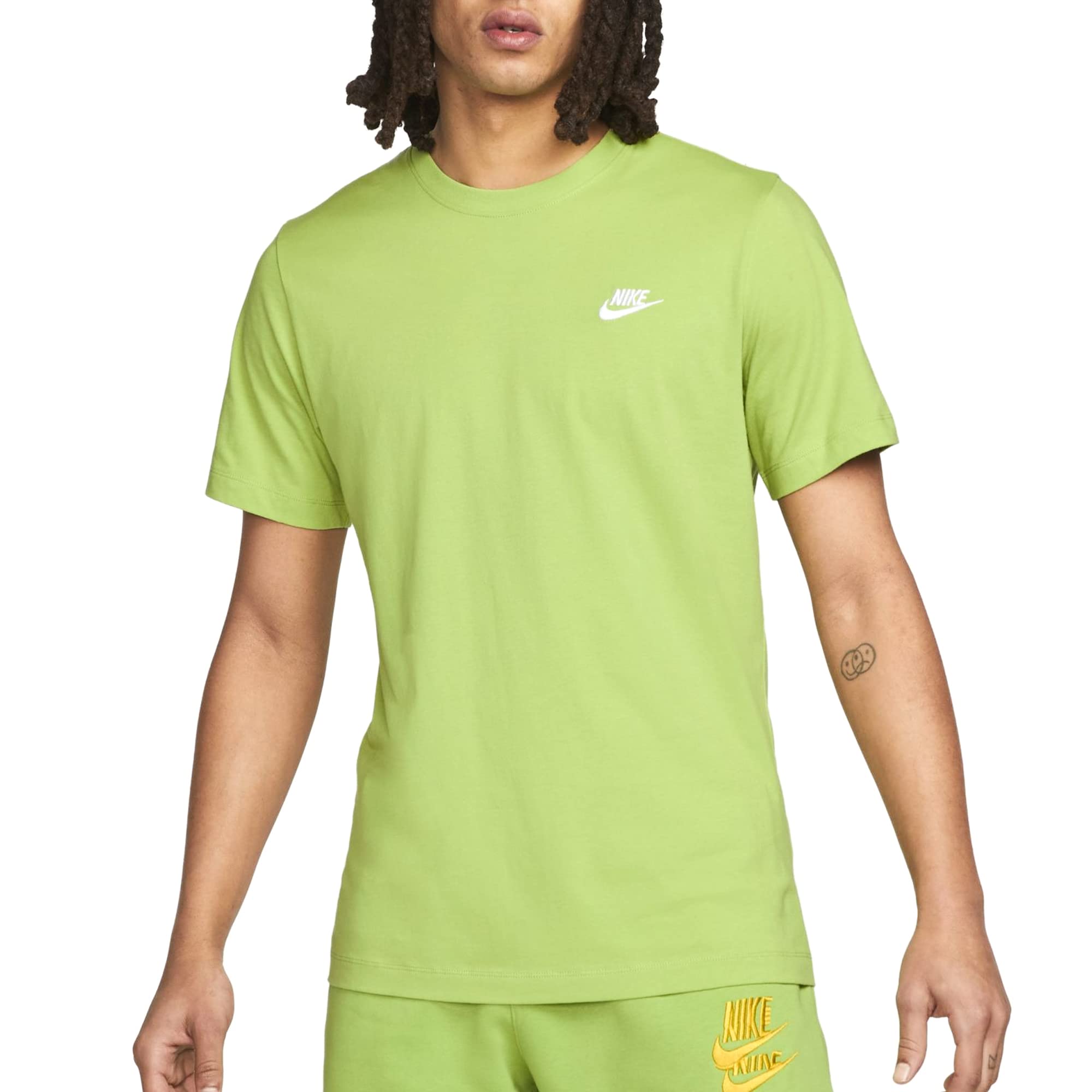 Nike mens Sportswear Club T Shirt