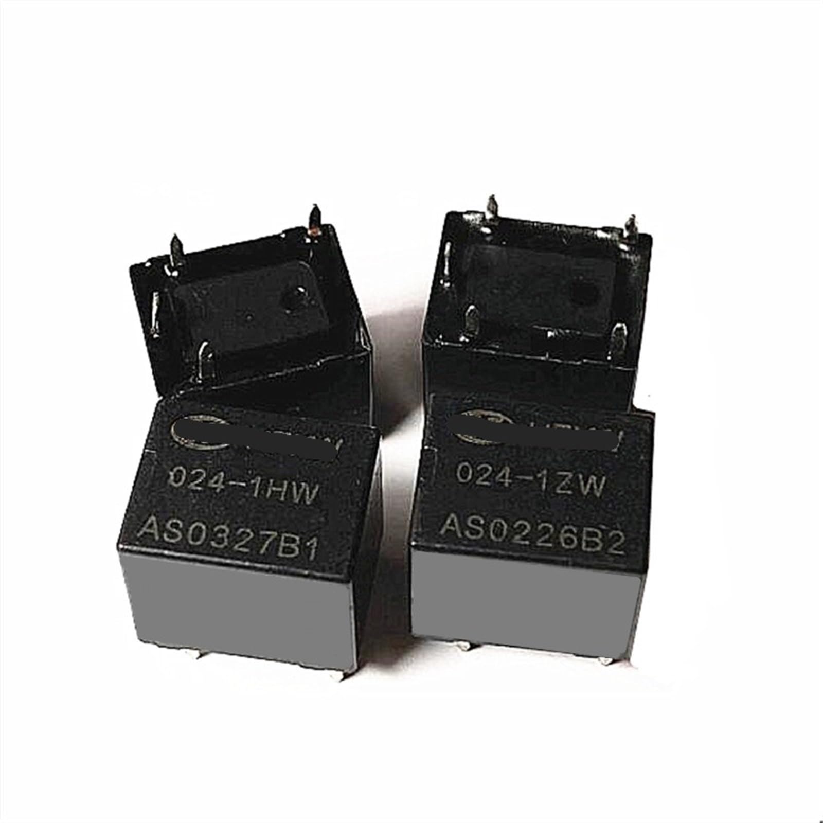 HFKW 024 1HW résout les pannes de commutation 24V CC 20A sur PCB - 2