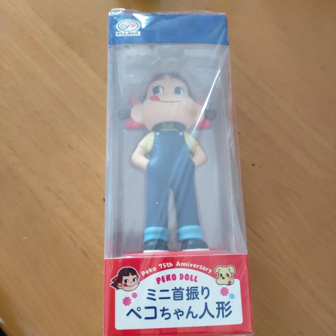 Amazon | 不二家ペコちゃん人形 75周年記念人形 ミニ首振り人形 | 人形