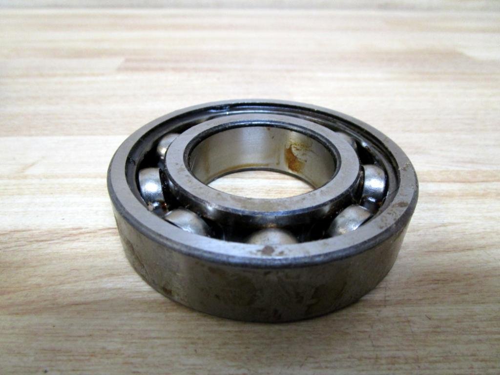 Fafnir 207K Single Row Ball Bearing