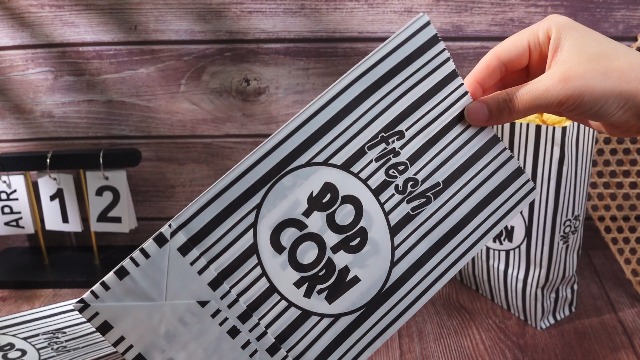 Image of Thenshop 200 Pcs Paper Popcorn Bags Flat Bottom 2 oz Disposable Film Individual Servings Oil Resistant Leak Proof Container Vintage Retro Black and White Popcorn Sleeves Bags