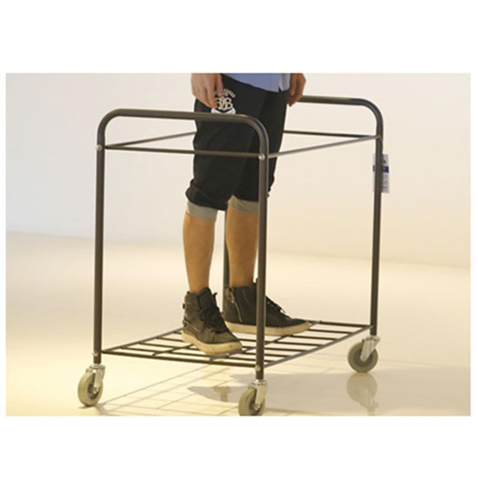 Carrito de servicio de habitaciones de acero inoxidable, carrito de limpieza resistente para limpieza y saneamiento eficientes, ideal para hostelería y uso comercial