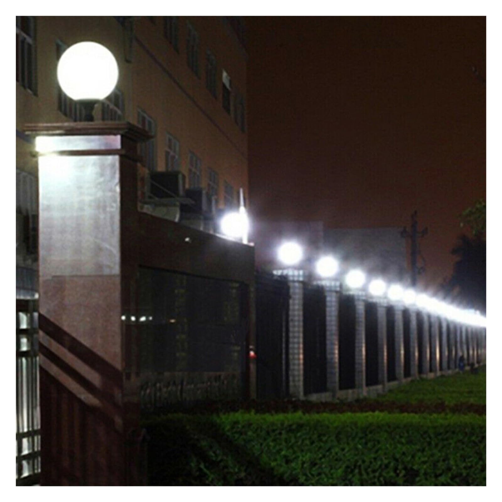 Luces de poste solares al aire libre Energía Solar LED Acrílico Bola Redonda Luz Hogar Jardín Camino Pared Pilar Lámpara Cabeza Luz For Jardín Villa Pilar Hotel Decoración