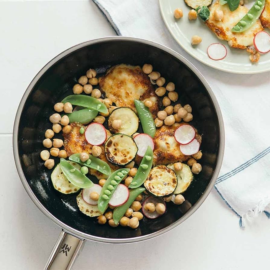 WMF Fusiontec フライパン 黒　24cm Amazon.com: WMF W0520535291 Fusion Tech Frying Pan, 9.4