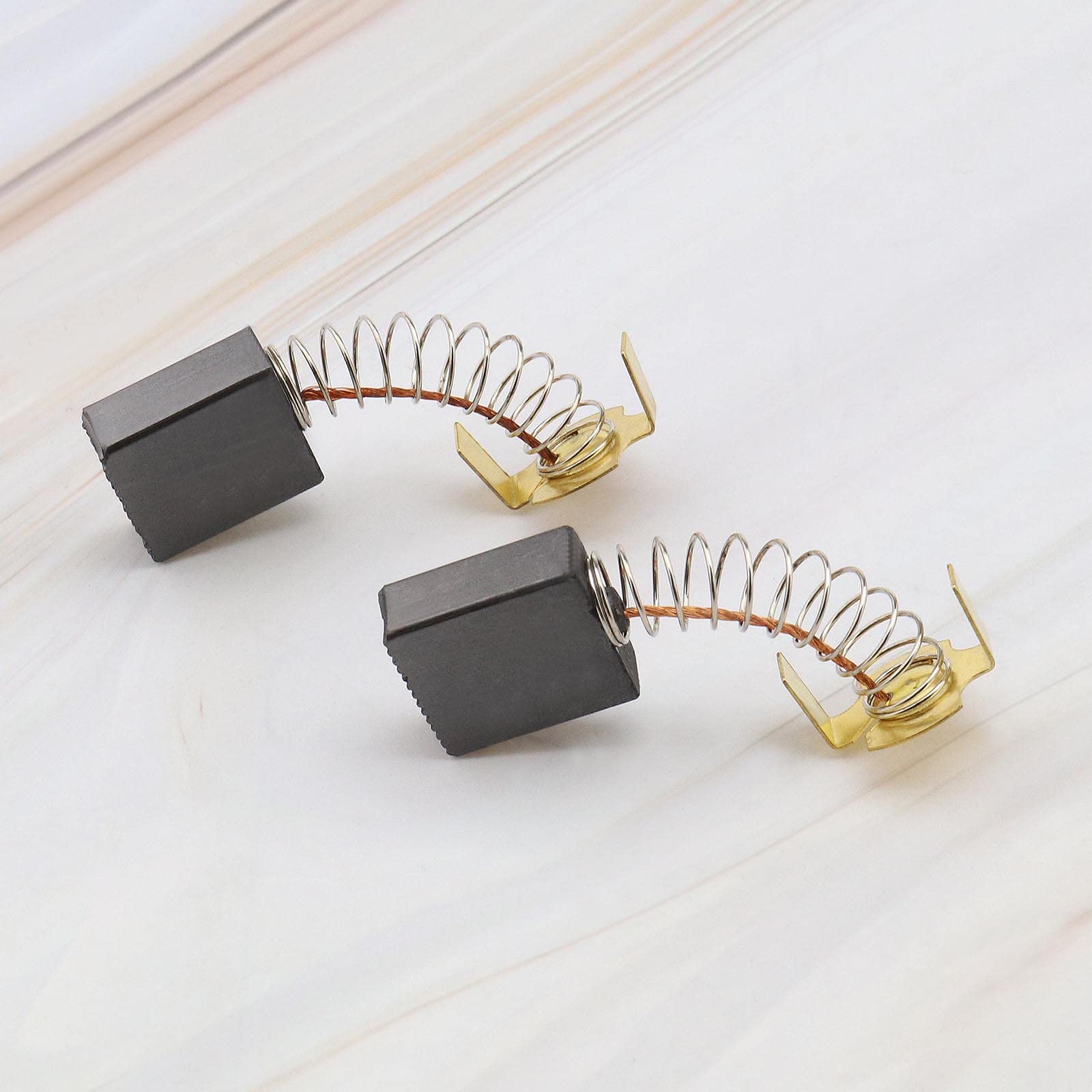 ECSiNG 2 Pares de Cepillos de Carbón 7x17x17mm Compatible con Sierra Ingleteadora Rexon M2500A Piezas de Repuesto para Herramientas Eléctricas Accesorios para Herramientas Eléctricas