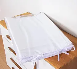 Trocador Anatômico Impermeável Troca Fralda Bebê Menino Menina para Cômoda e Berço (Branco c/Capa Plástica) (Branco)