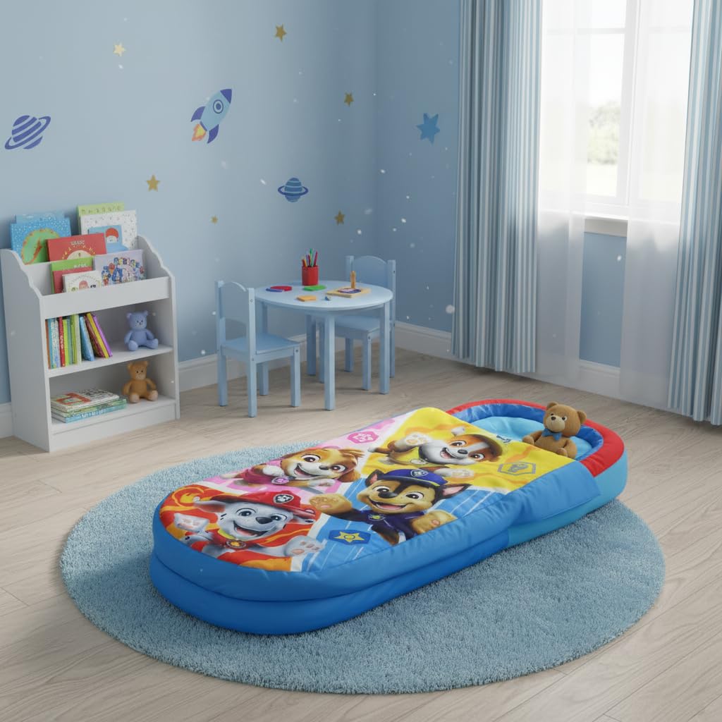 Pat' Patrouille ReadyBed Lit d'Appoint Enfant Gonflable 2-en-1 avec Couette Intégrée, Matelas Camping, Soirée Pyjama, Pompe et Sac de Transport Inclus, Lavable en Machine, 130x61x23 cm