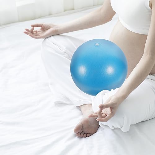 Miniatura 8 de iplusmile Pelota de ejercicio pequeña de Pilates 9 pulgadas suave, pelota de entrenamiento para estabilidad, yoga, terapia física, para mujeres de