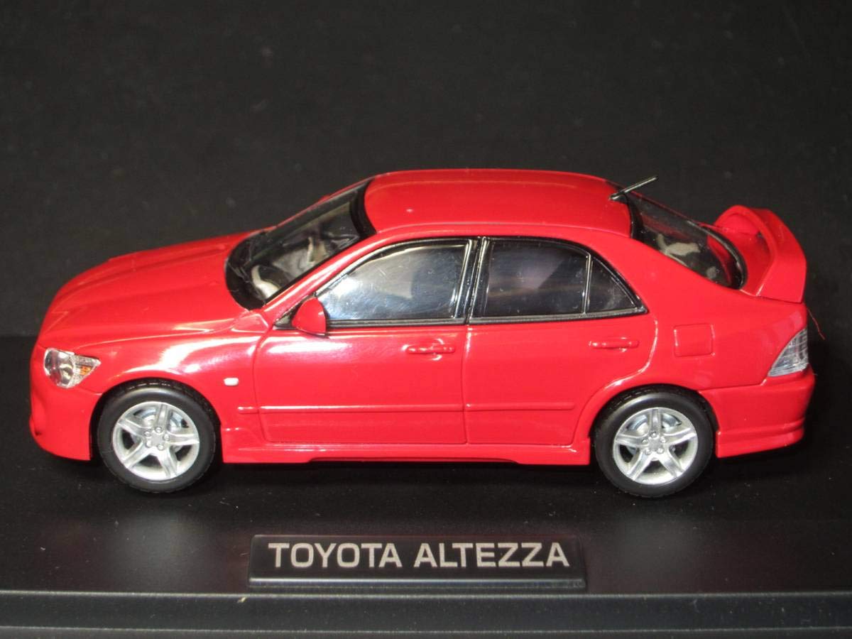 トヨタ アルテッツァ ミニカー 1/43 MTECH エムテックM4-01B トヨタ アルテッツァ イエロー | 絶版ミニカー