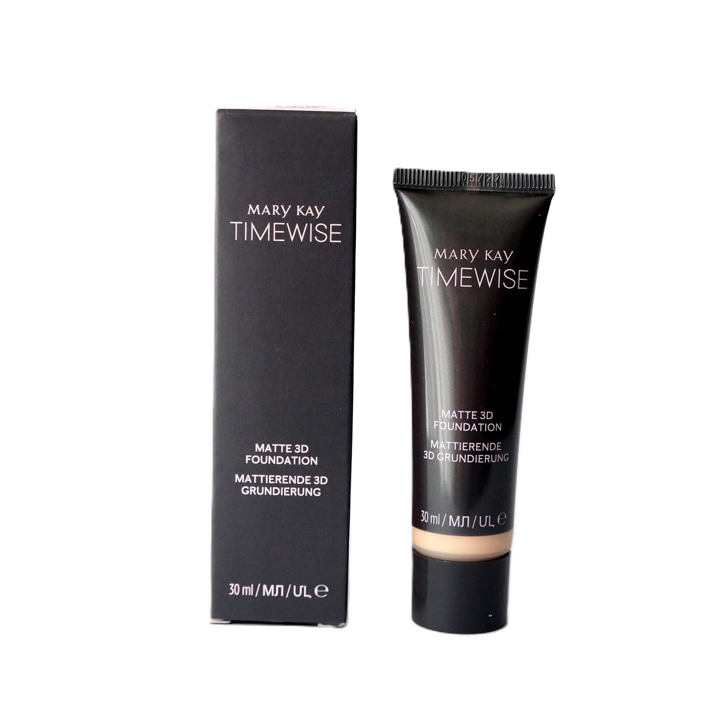 Mary KayBeige C110 TimeWise Matte 3D Foundation Mattifying 3D Foundation for Mixed/Oily Skin 30g