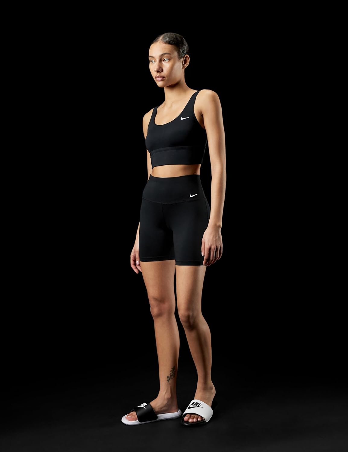 Nike Women's 6" Kick Short