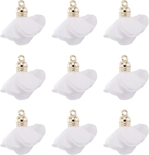 Cheriswelry 50 colgantes de tela de tela de flores de tela blanca con pétalos florales con tapa dorada en forma de campana para manualidades,