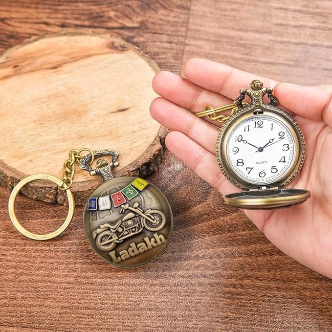 Image of Pocket Watch Metal Keychain Retro Vintage for Gifting With Key Ring Anti-Rust