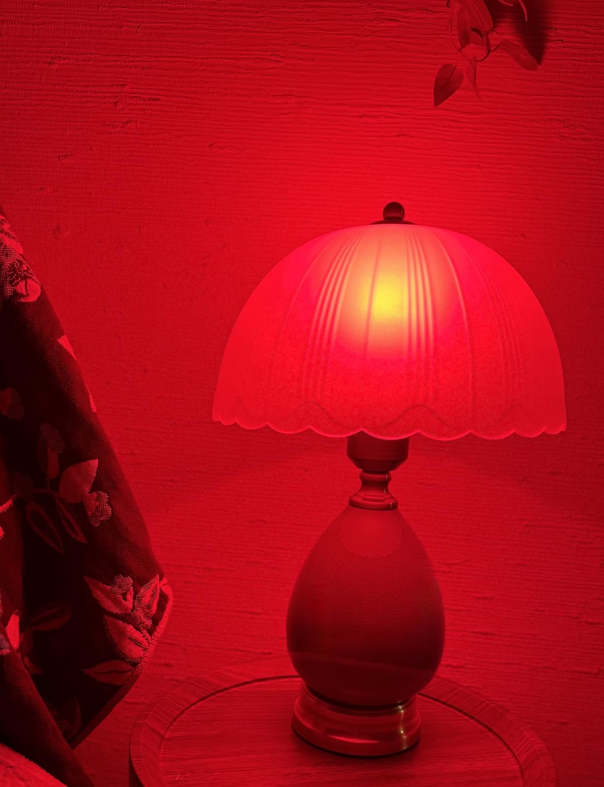Image of SANSI Red Light Bulb for Sleep, 670nm Zero Blue Light, 6W A15 E26