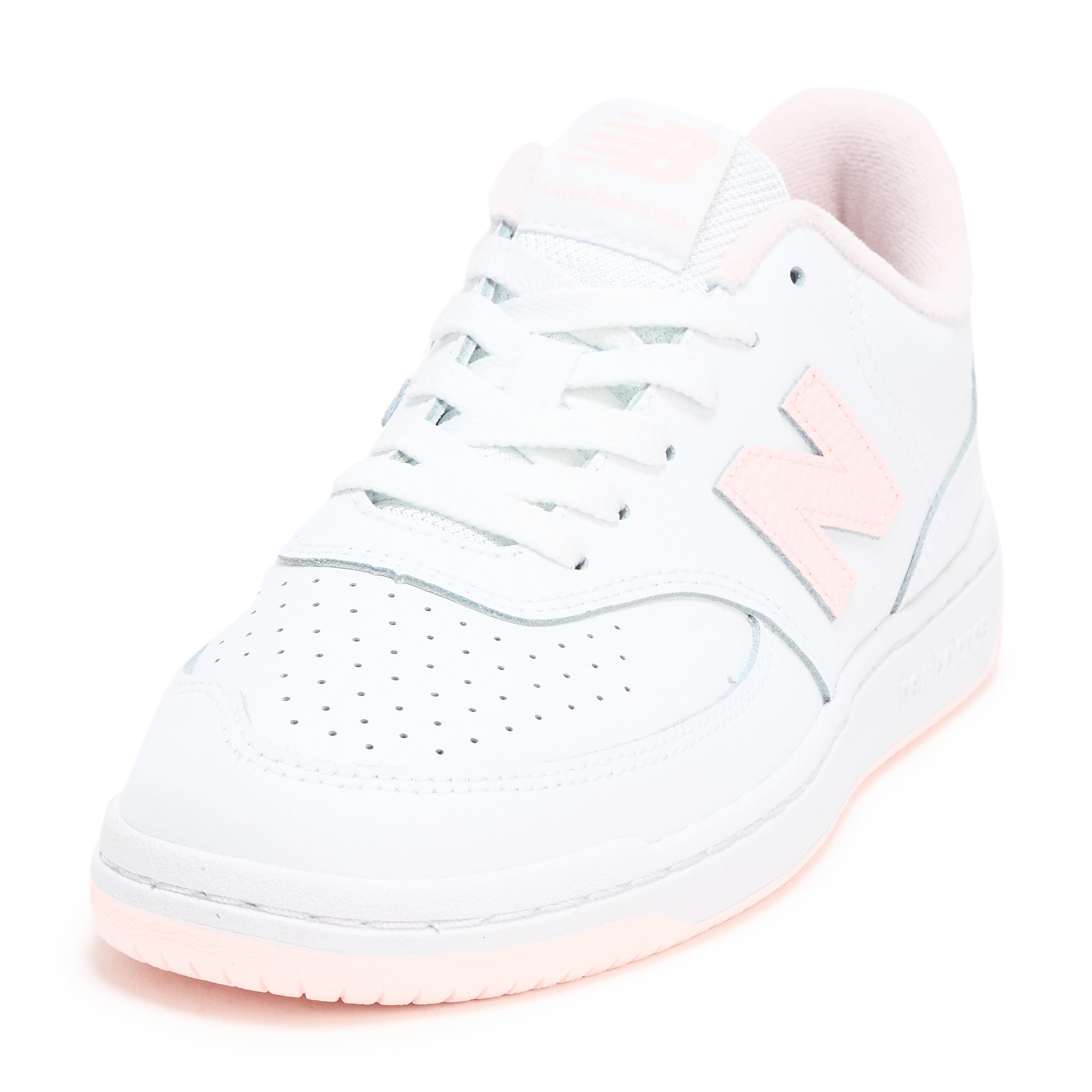 

                                                    New Balance Women's 080 Court Sneaker, Nb 103 Whit
