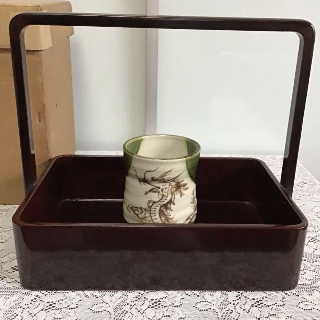 Amazon.co.jp: 茶道具 たばこ盆 溜め塗り 火入 龍 織部 : おもちゃ