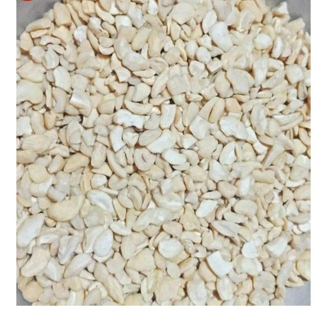 SAI SUNAINA broken cashew nuts 200gram, Tukda Kaju, 8 pieces tukda kaju Nuts, Gravy Mix, kheer mix Cashew Powder for Making - Curry, White Gravy, Malai Kofta, Dum Aloo, White Chicken (200gram) 2