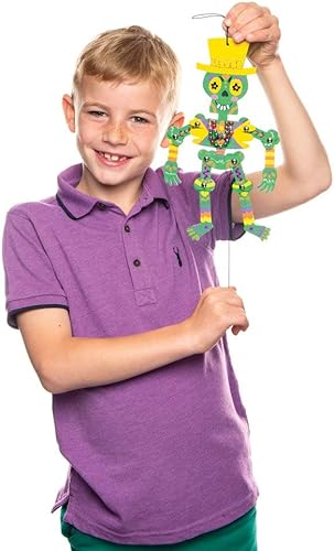 Miniatura 4 de Baker Ross Ltd - Juego de 4 marionetas de madera para el día de los muertos, espeluznantes artes y manualidades para Halloween