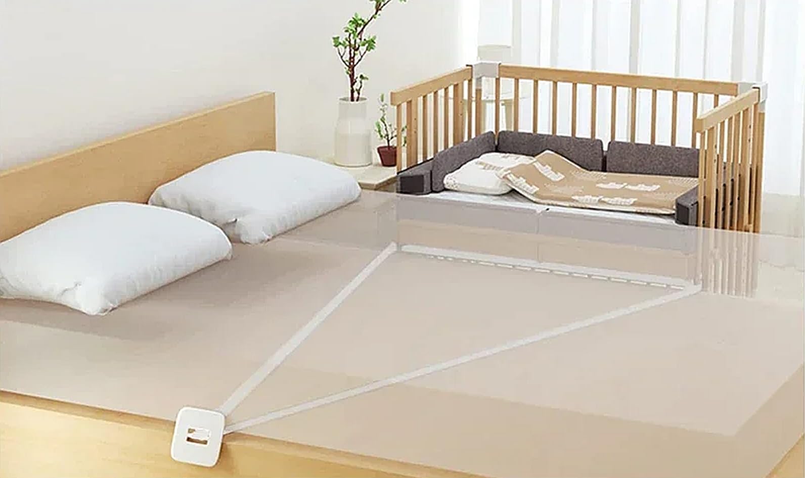 Micoland Kinderbett - Beistellbett - Babybett 120x60 cm umbaubares Bett mit Gurt, Rädern und optional Matratze (Haus mit Matratze Weiss)