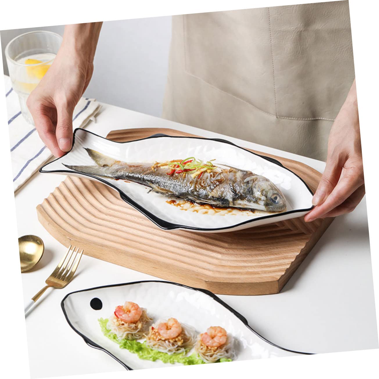 COLLBATH Plato de Cerámica para Pescado al Vapor, Blanco, Forma de Pez | Apto para Microondas, Superficie Lisa, Fácil de Guardar, Uso en Hotel y Hogar