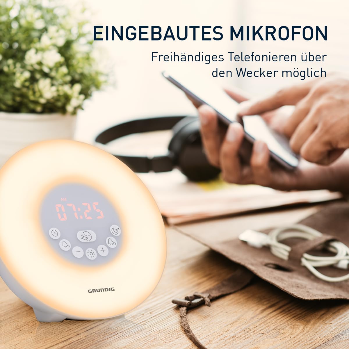 Grundig Lichtwecker mit FM-Radio - Tageslichtwecker mit 10 natürlichen Klängen - Wecker mit Farbwechsel-LED und Zonsopgangsimulation - Schlummer- und Timerfunktion, Weiß