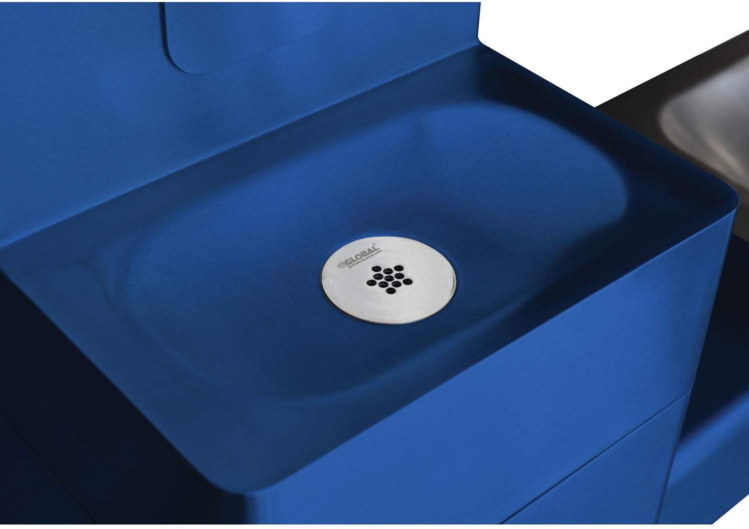 Global Industrial Outdoor Drinking Fountain with Bottle Filling Station, 30-7/8"W x 10-1/4"D x 60-1/4"H, 316 Stainless Steel with Blue Powder Coat Finish