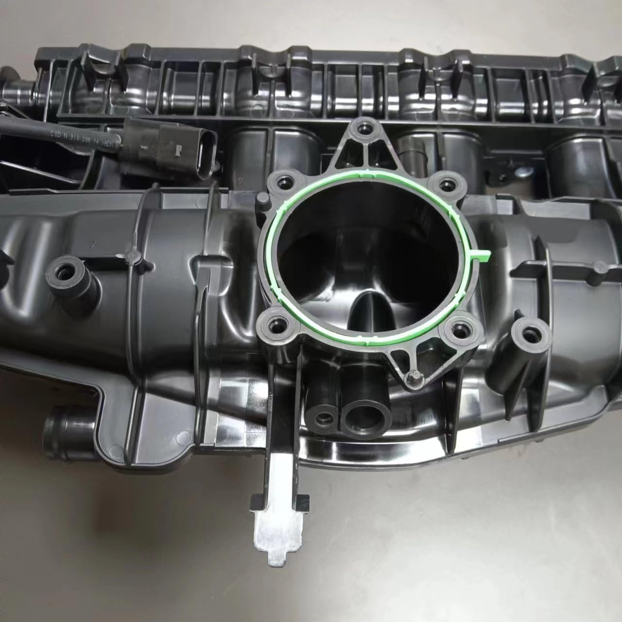 INTAKE MANIFOLD 06J133201BH