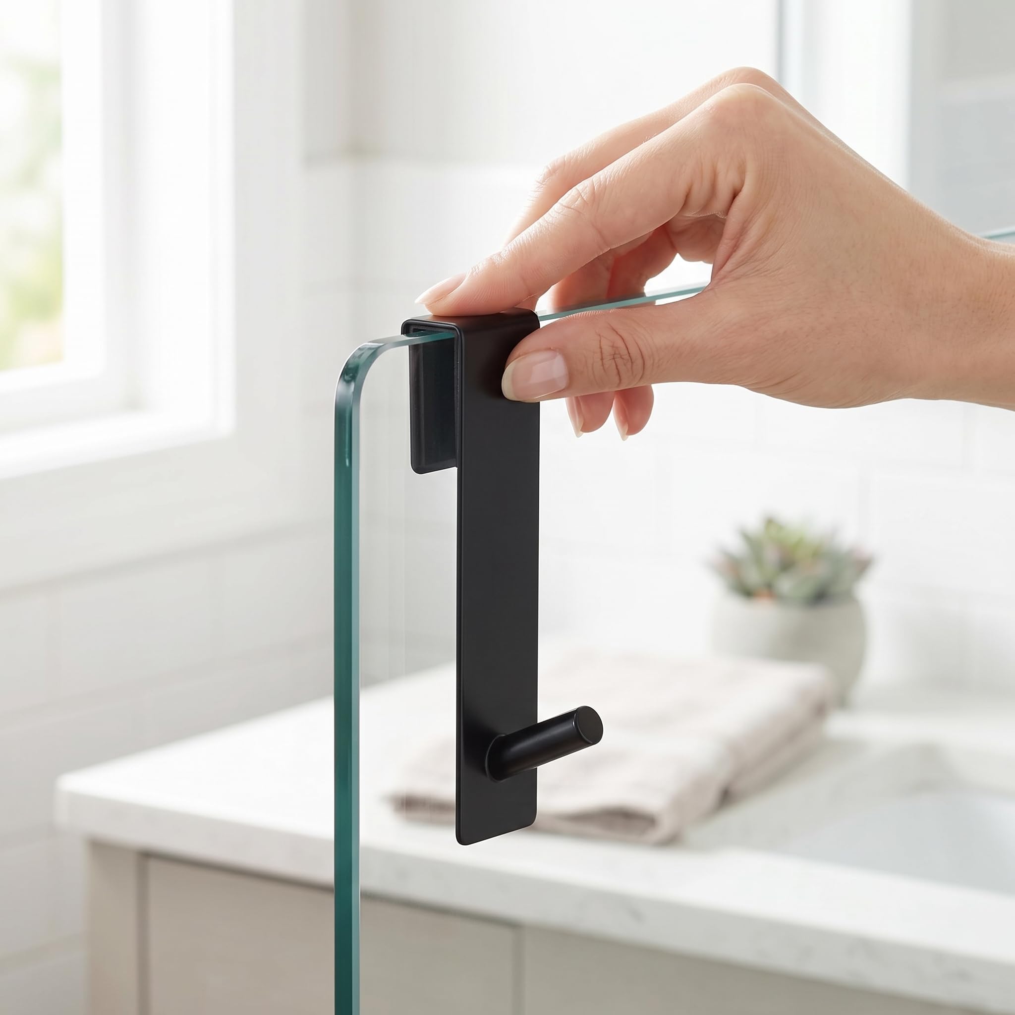 Ganchos Mampara Ducha Cristal Negro Mate sin Taladrar, 3 Piezas 13.3cm Gancho Acero Inoxidable con Esponja Antirayaduras (Puertas <1.3cm)