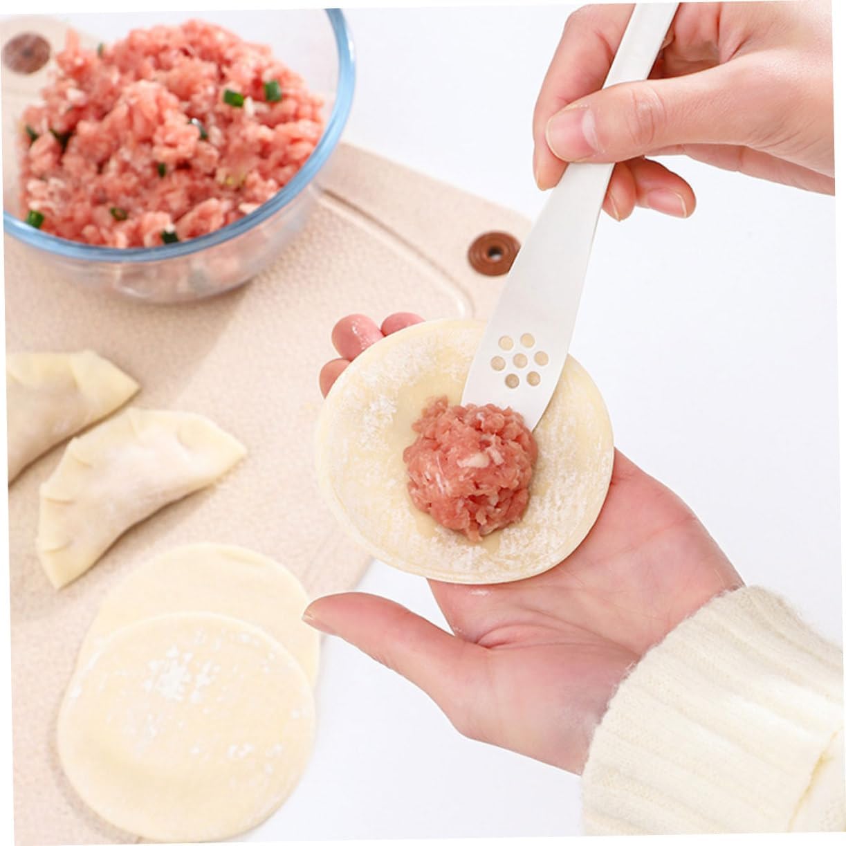 2pcs Melon Ball Scoopers Plastic Fruit Ball Spoon Set White