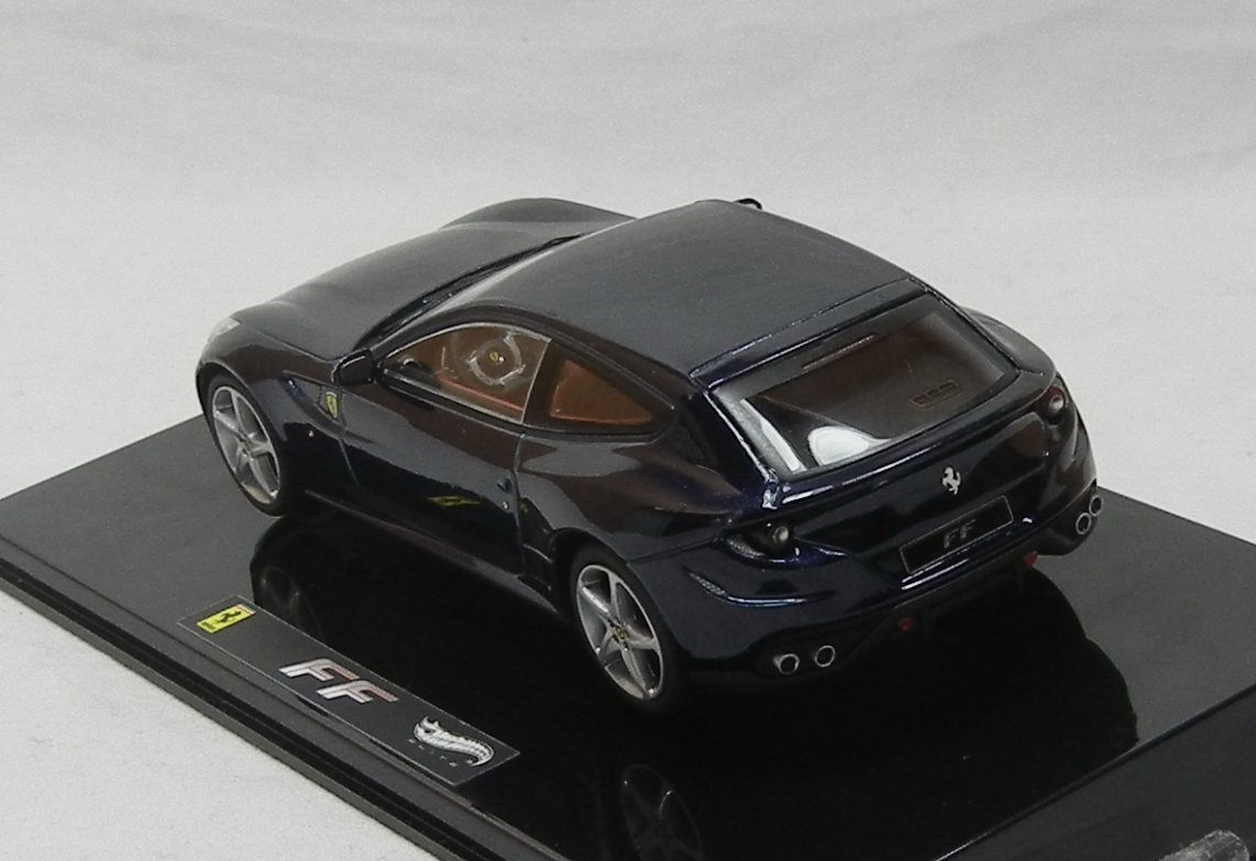 Ferrari FF 1/18 マテル hot wheels elite 1/18 Hotwheels Super Elite