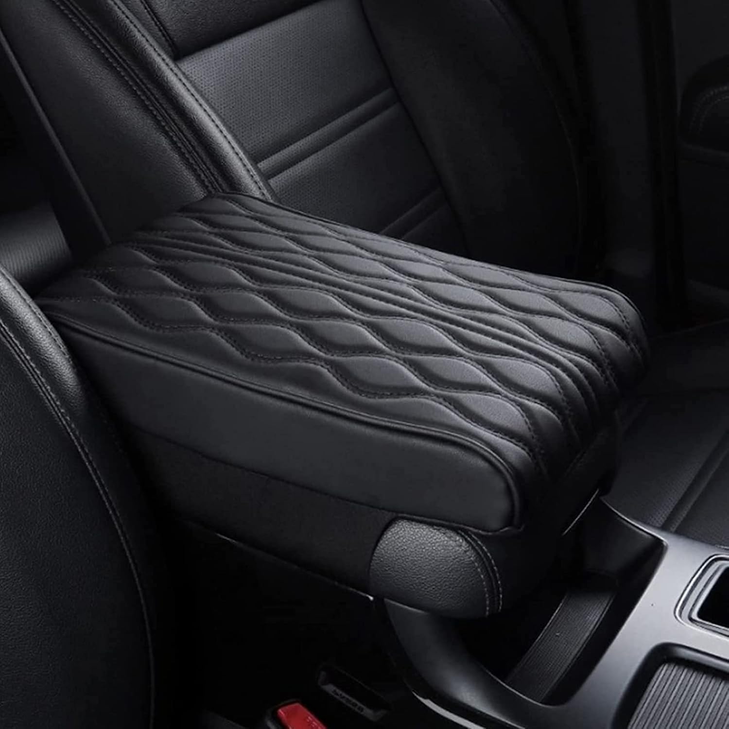 WANGAIDCE Car Center Console Cover For Audi Q4 Sportback e-tron SUV 2021-2025, Leather Waterproof Armrest Seat Box Cover Protector, Comfortable Car Decor Accessories