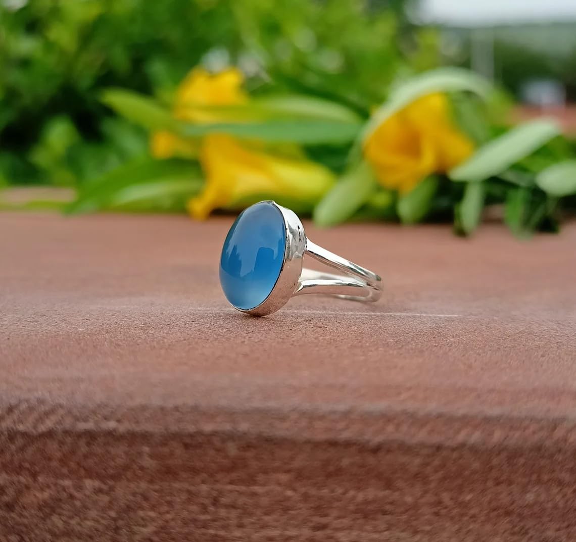 Blue Chalcedony Ring, Oval Stone Ring, Split Band Ring, Wedding Ring, Blue Stone Ring, Cabochon Ring, Handcrafted Ring, Attractive Ring, Gift For Her, Bohemian Ring, Bridesmaid Gifts