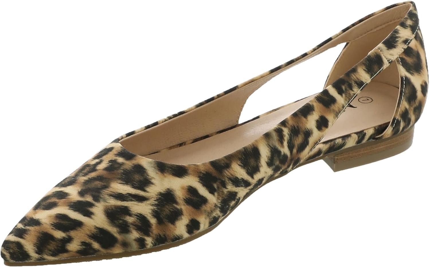 Masseys Women’s Ava Flat with Cutout Detail